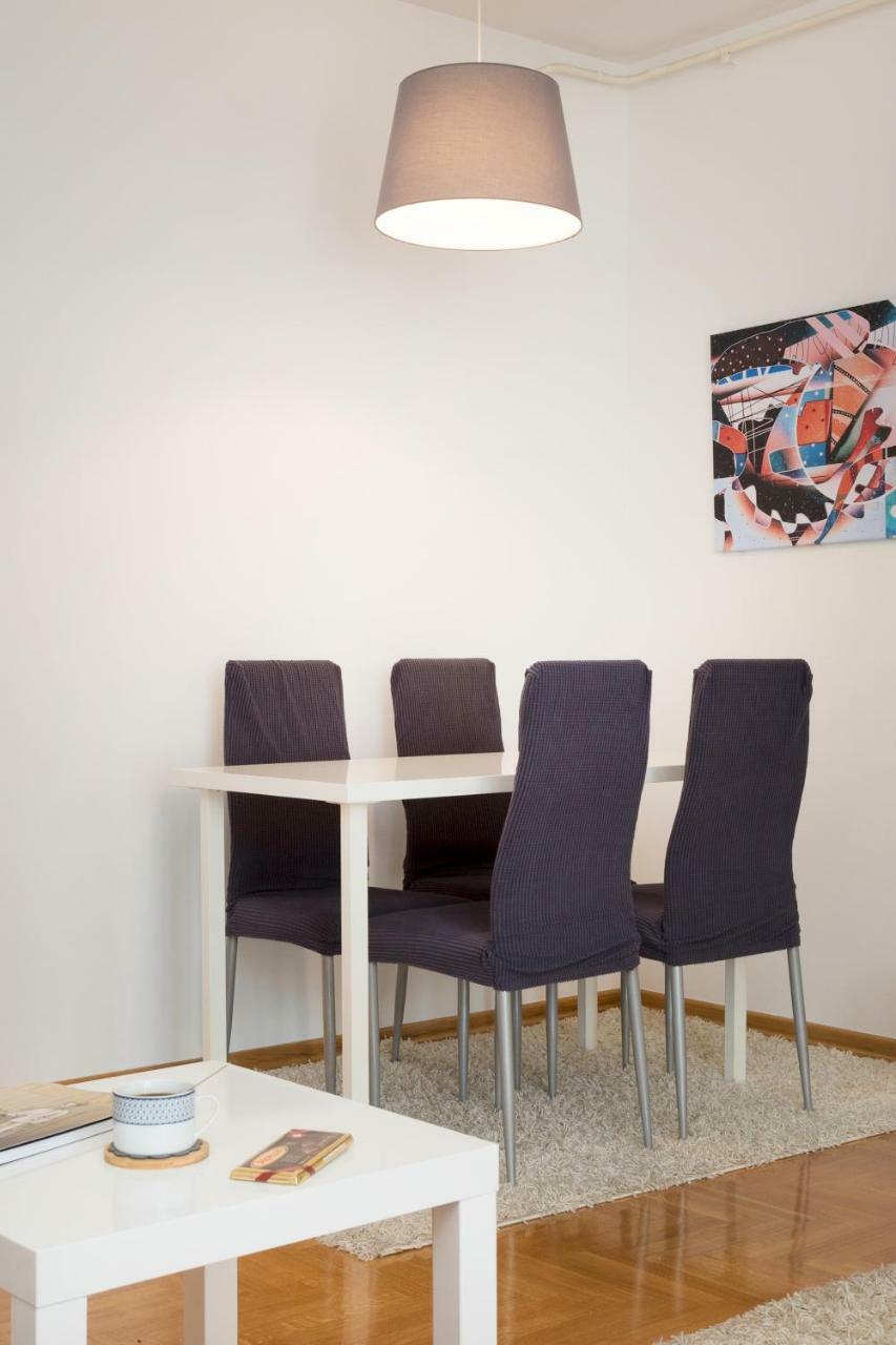 Cute And Sunny Studio In Zagreb With Balcony & Free Parking Buitenkant foto